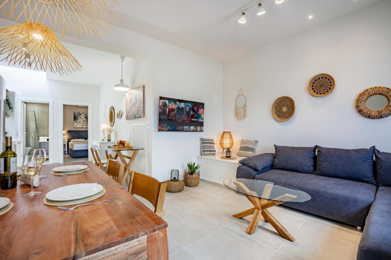 Apartment Helios Luxury With Rooftop Jacuzzi Elounda (Crete)